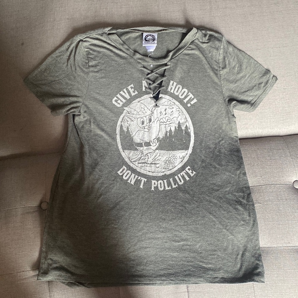 Anti pollution gray/green t shirt